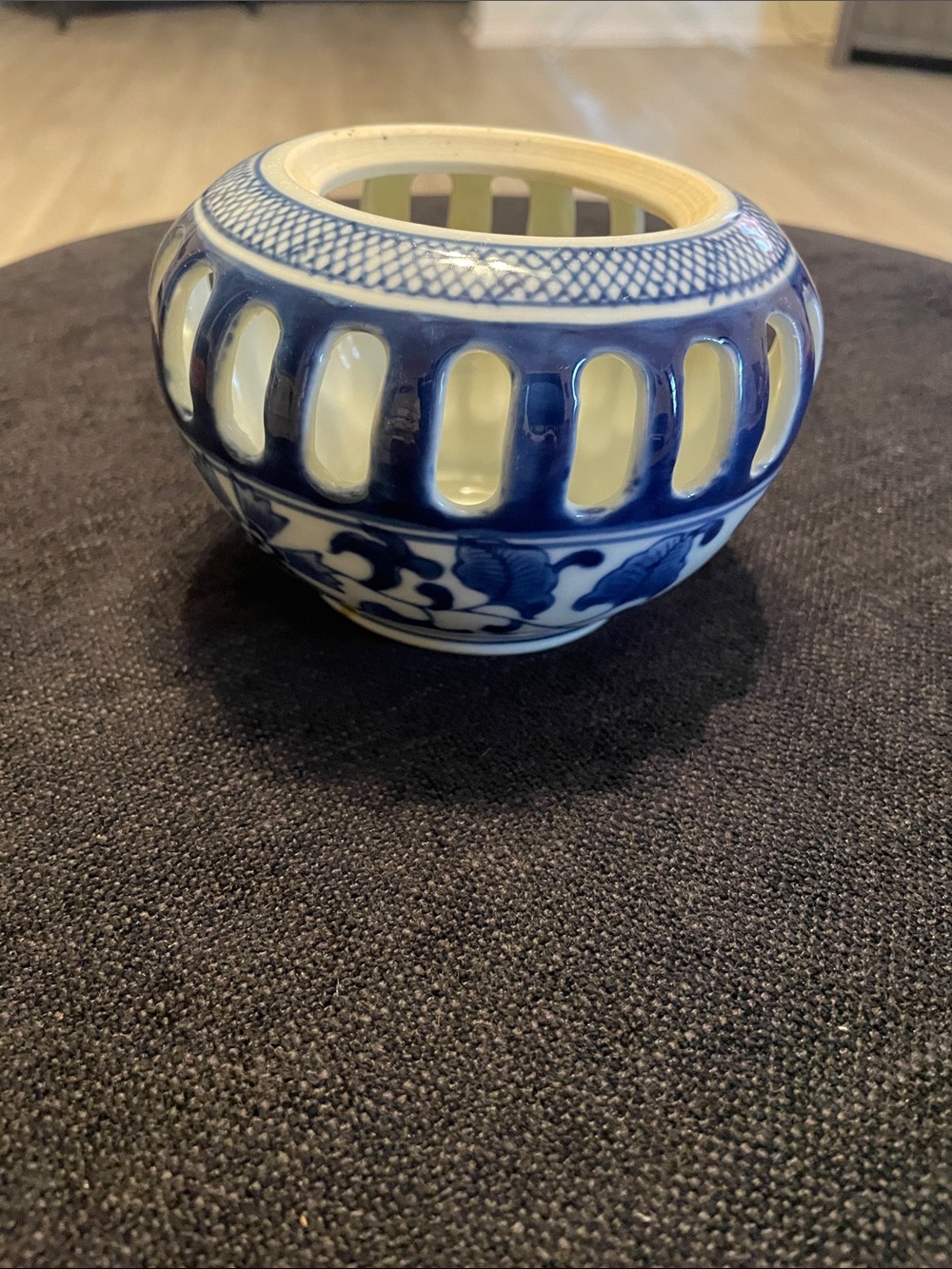 Vintage Blue and White Ceramic Vessel/Vase/Candle Holder & Potpourri Holder